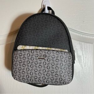 NWT - Guess mini backpack